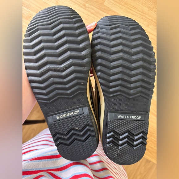 Sorel Brown and Black Leather Waterproof Boots - Picture 10 of 10